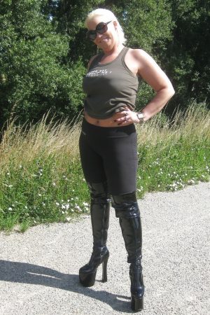 Élise - rencontre-MILF-Rethel