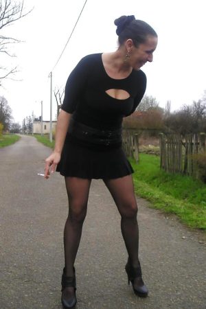 Samia - rencontre-Cougar-Nîmes