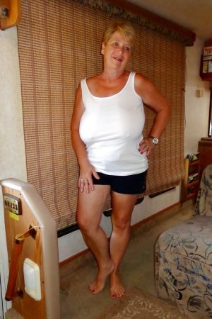 Liberté 🏖 Marianne - rencontre-Naturiste-Argenteuil
