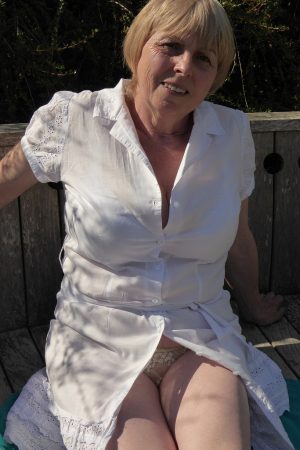 Finir la soirée en beauté Claire - rencontre-Cougar-Asnières-sur-Seine