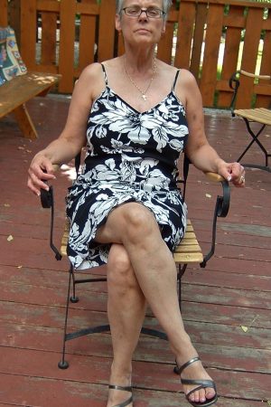 Séance hard en solo Monique - rencontre-BDSM-Levallois-Perret