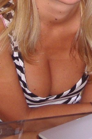 Impatiente 💥 Léa - rencontre-Milf-Antibes